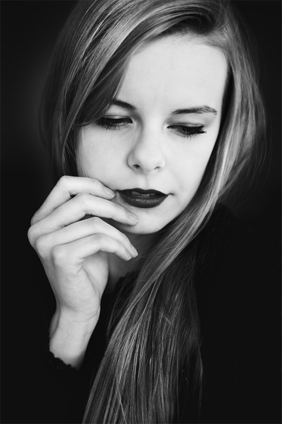 25 Beautiful Black & White Portraits