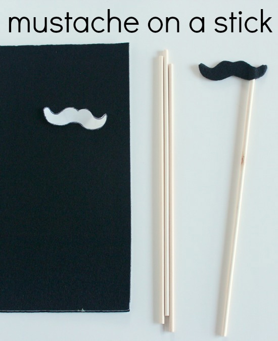 5 Easy Ways to Make a Mustache